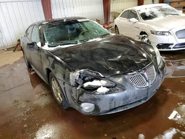2005 Pontiac Grand Prix - Image 11