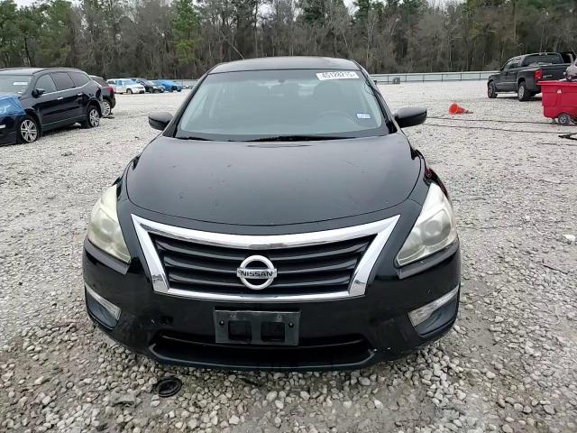 2015 Nissan Altima - Image 13
