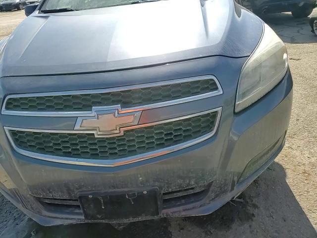 2013 Chevrolet Malibu - Image 11