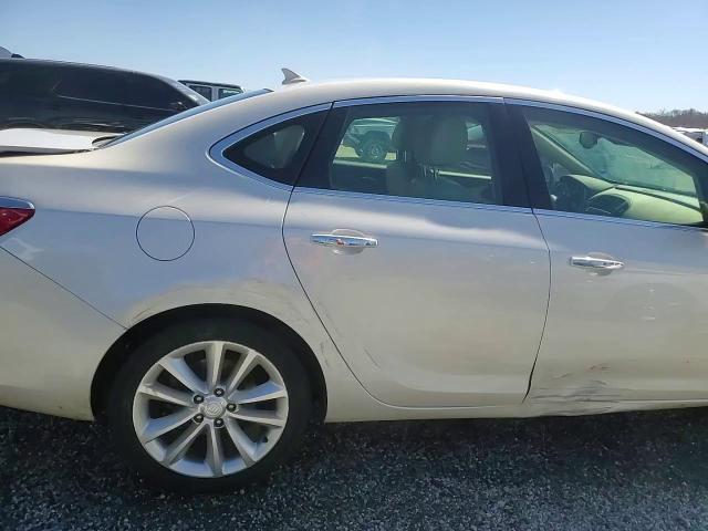 2014 Buick Verano - Image 13