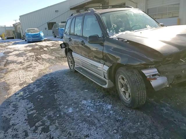 2001 Chevrolet Tracker - Image 11