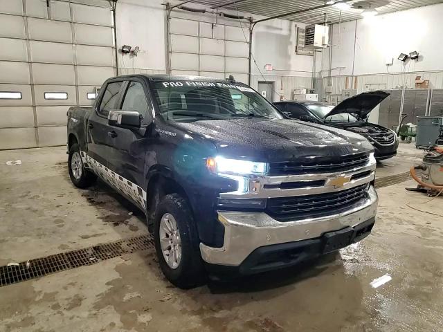 2019 Chevrolet Silverado - Image 11