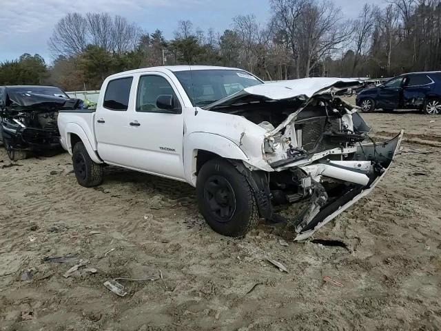2011 Toyota Tacoma - Image 11