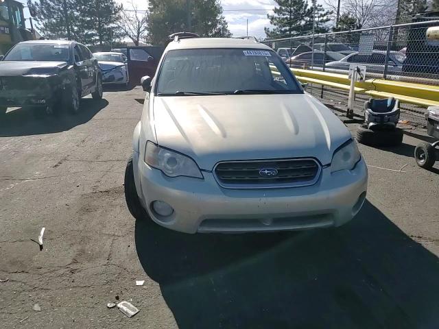 2007 Subaru Outback - Image 10