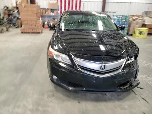 2013 Acura ILX - Image 10