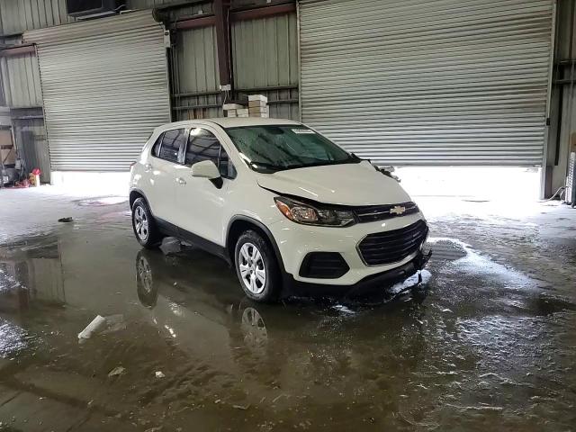 2018 Chevrolet Trax - Image 14