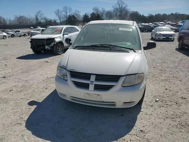 2005 Dodge Caravan - Image 11