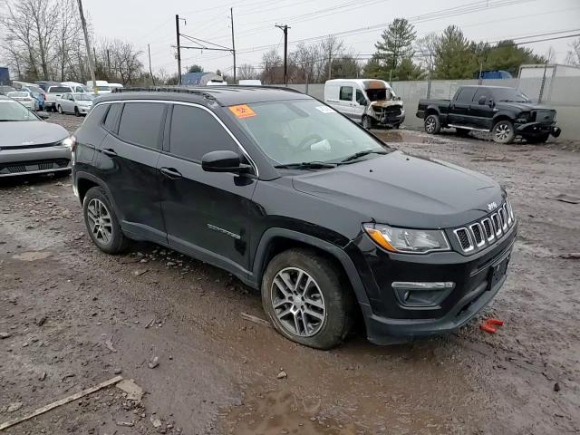 2017 Jeep Compass - Image 11