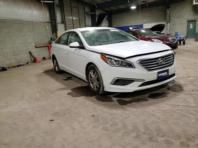 2017 Hyundai Sonata - Image 13