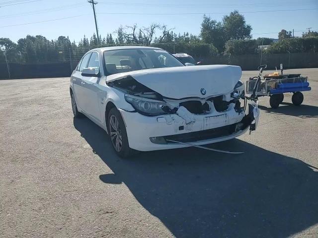 2010 BMW 5er - Image 10