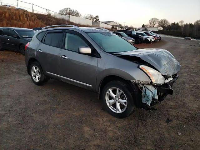 2011 Nissan Rogue - Image 11