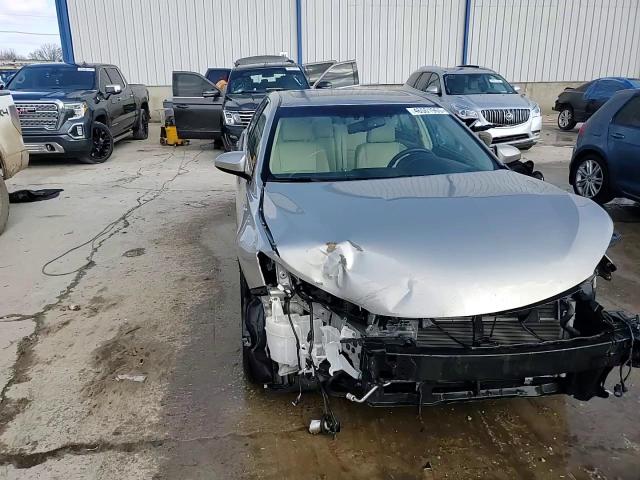 2017 Toyota Camry - Image 14
