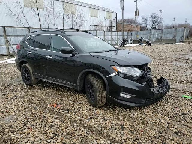 2018 Nissan Rogue - Image 12