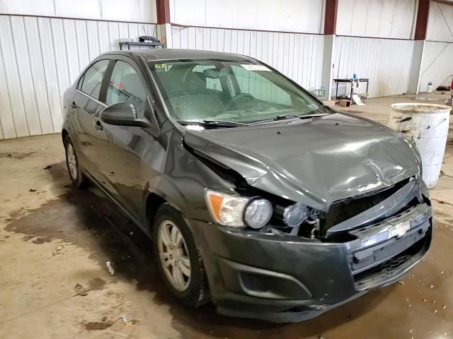 2016 Chevrolet Sonic - Image 13