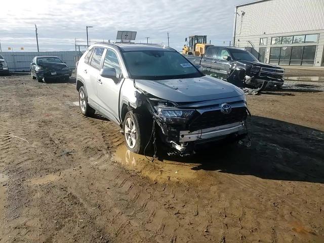 2019 Toyota RAV 4 - Image 12