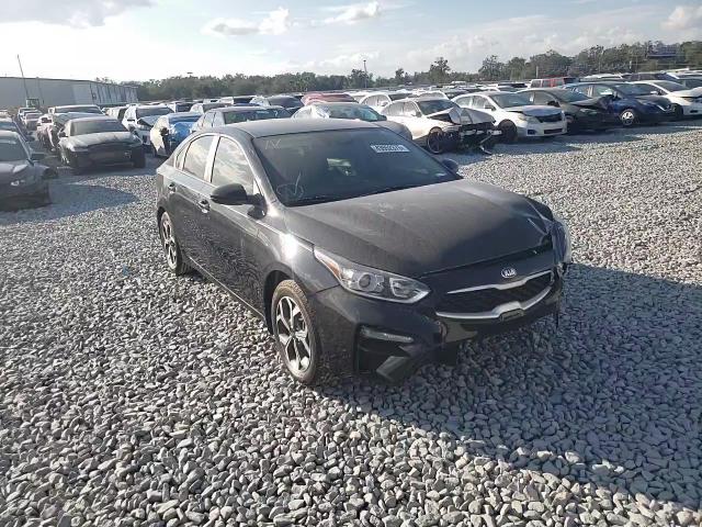 2020 Kia Forte - Image 11