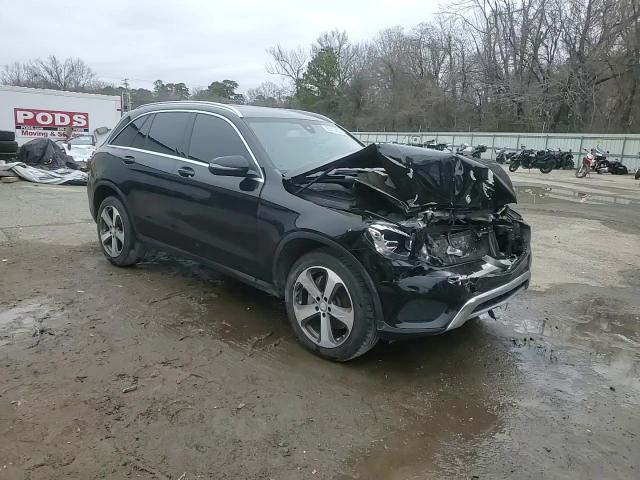 2017 Mercedes-Benz GLC - Image 14