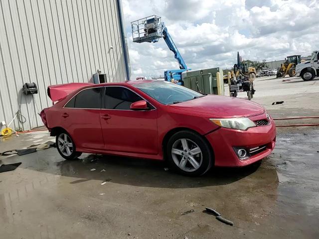 2012 Toyota Camry - Image 11