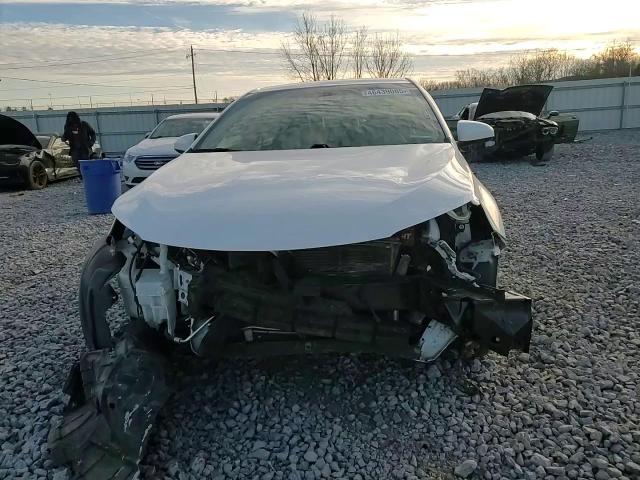 2015 Toyota Camry - Image 10