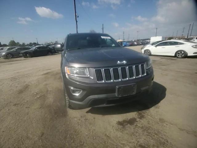 2015 Jeep Grand Cherokee - Image 12