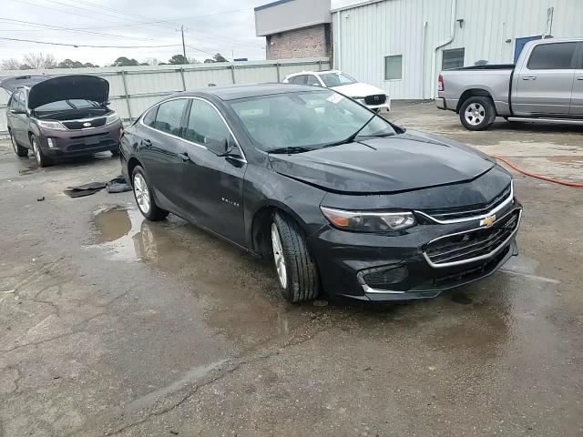 2018 Chevrolet Malibu - Image 13