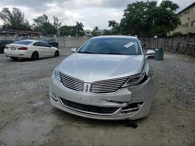 2014 Lincoln MKZ - Image 10