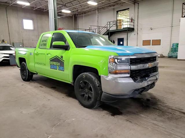 2017 Chevrolet Silverado - Image 10
