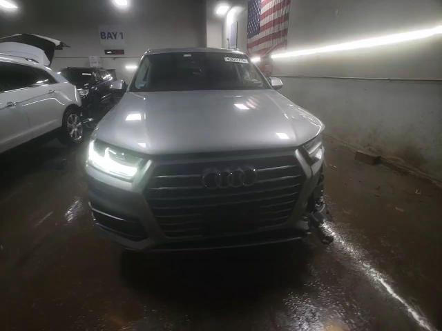 2018 Audi Q7 - Image 13