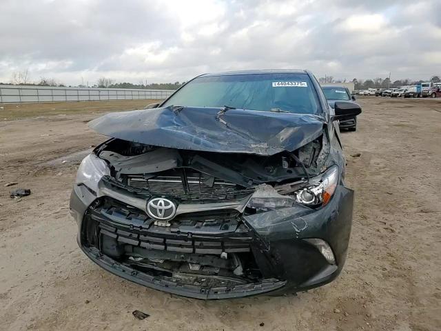 2017 Toyota Camry - Image 11