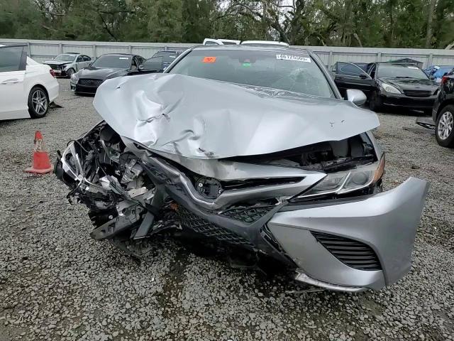 2019 Toyota Camry - Image 11