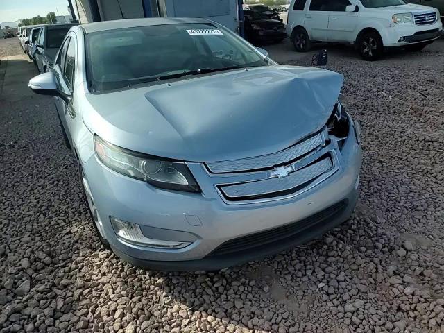 2013 Chevrolet Volt - Image 10