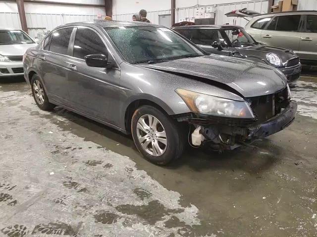 2009 Honda Accord - Image 11