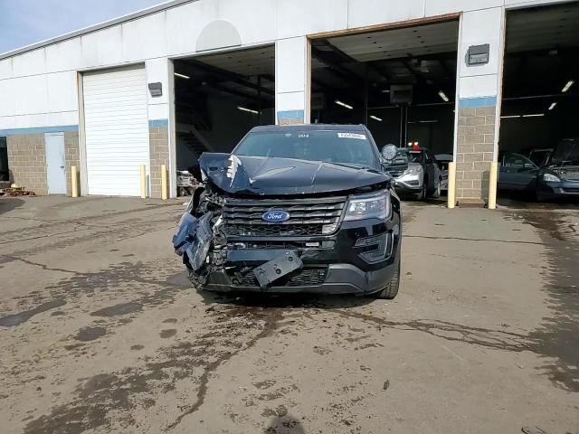 2017 Ford Explorer - Image 13