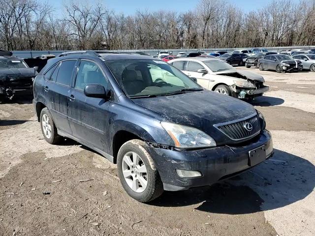 2005 Lexus RX - Image 11