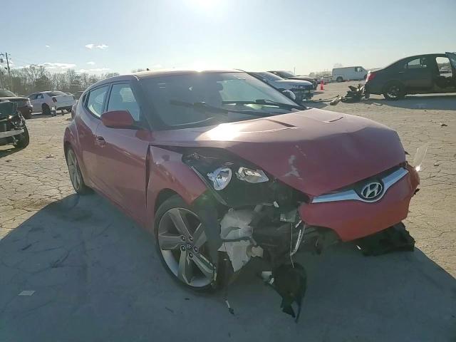 2014 Hyundai Veloster - Image 10