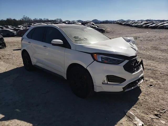 2021 Ford Edge - Image 11