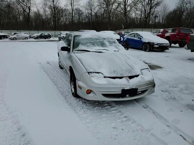 2002 Pontiac Sunfire - Image 10