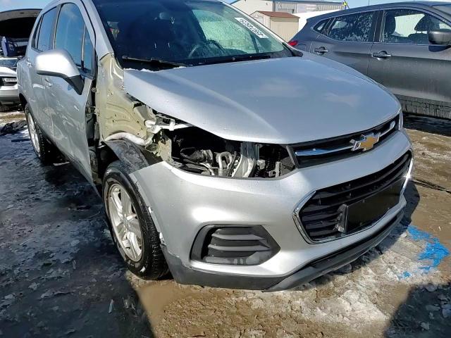 2019 Chevrolet Trax - Image 15