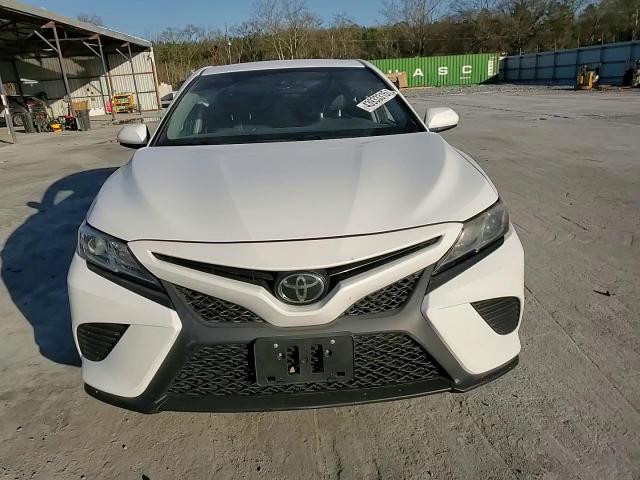 2018 Toyota Camry - Image 11