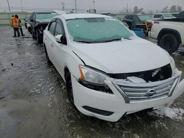 2015 Nissan Sentra - Image 11