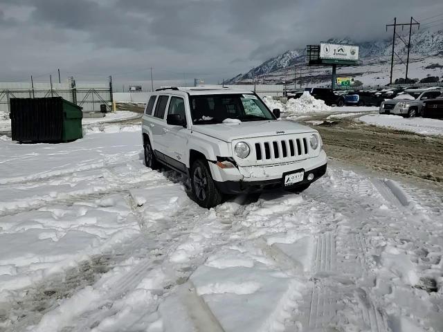 2014 Jeep Liberty (Patriot) - Image 11