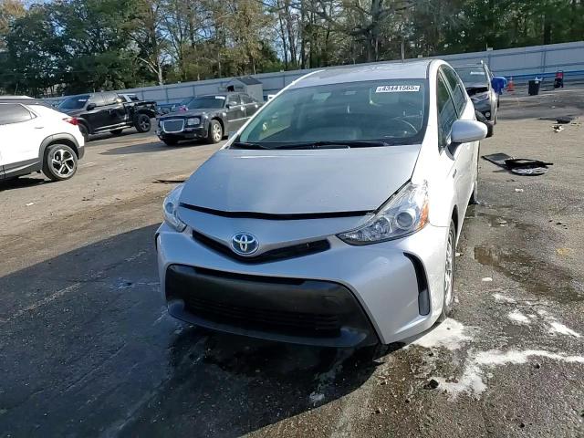 2017 Toyota Prius - Image 13