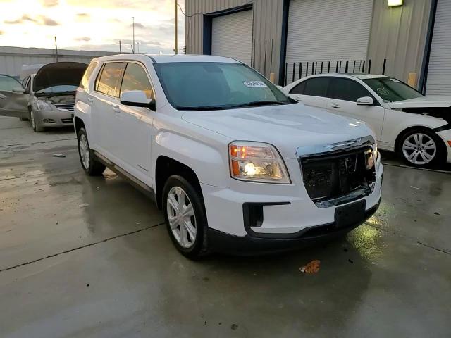 2017 GMC Terrain - Image 14