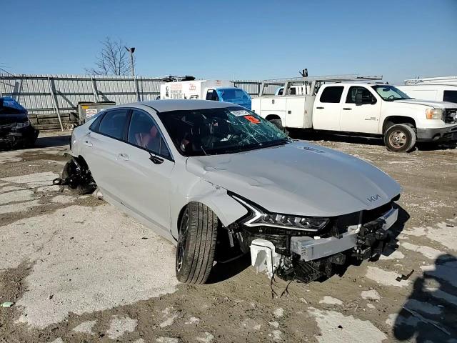 2024 Kia K5 - Image 10