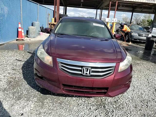 2012 Honda Accord - Image 13