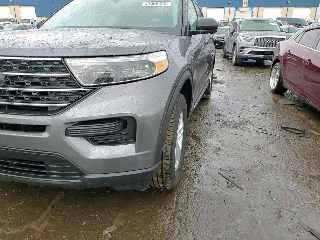 2022 Ford Explorer - Image 11