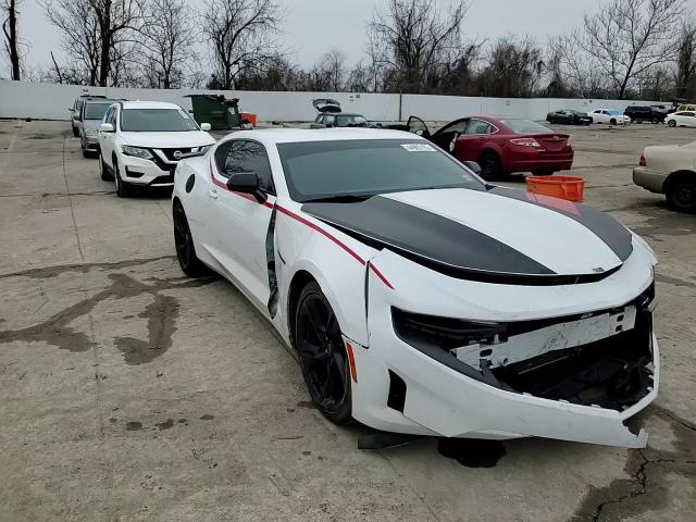 2021 Chevrolet Camaro - Image 10