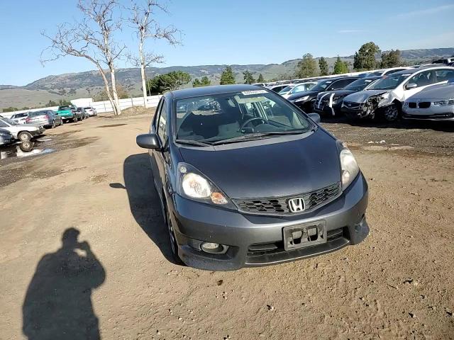 2013 Honda Fit - Image 10