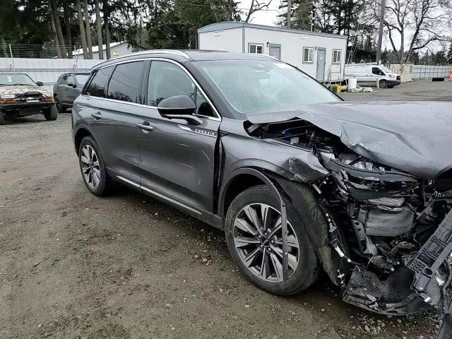 2021 Lincoln Corsair - Image 12