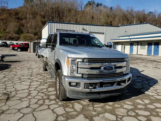 2017 Ford F250 - Image 11